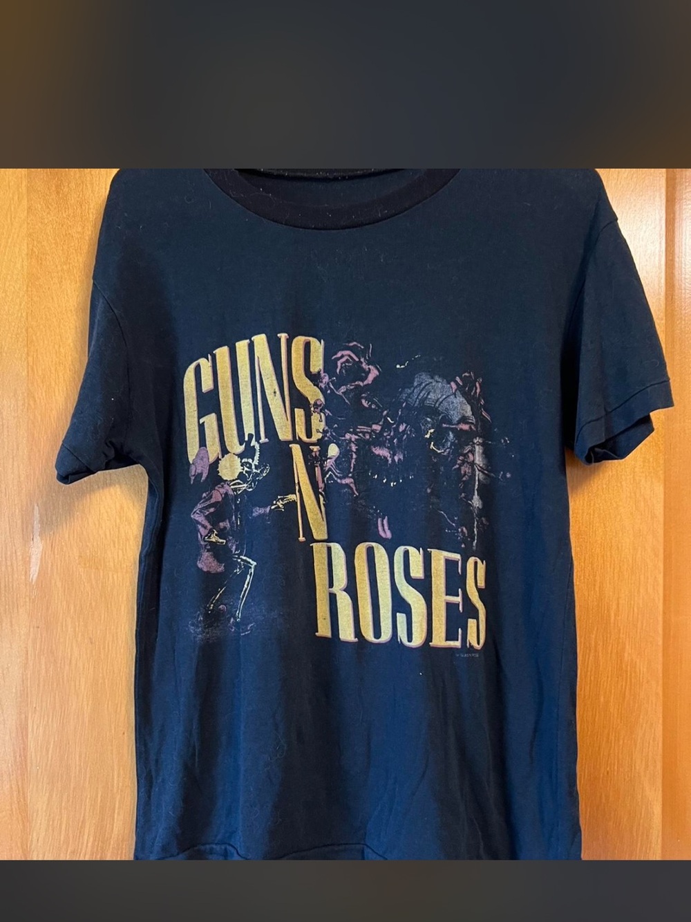 Guns N’ Roses tee